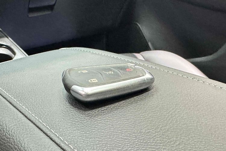 凯迪拉克XT4 2018款 28T 两驱领先型中控内饰7004