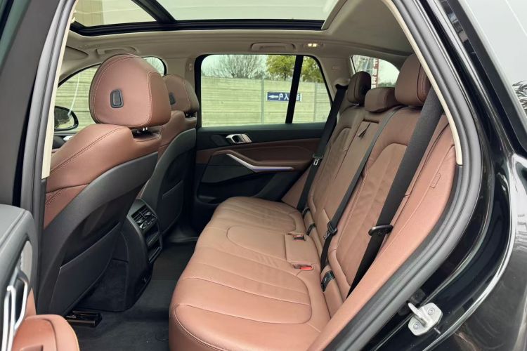 宝马X5(进口) 2021款 xDrive30i X设计套装中控内饰7005