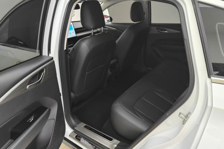 五菱汽车 五菱星光 2023款 150 进阶版中控内饰7003