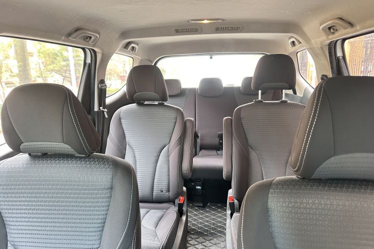 宝骏730 2019款 1.5L 手动时尚型 7座 国VI中控内饰7007