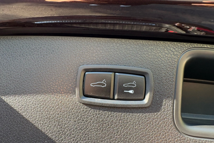 保时捷 2017款  Macan S 3.0T中控内饰7001