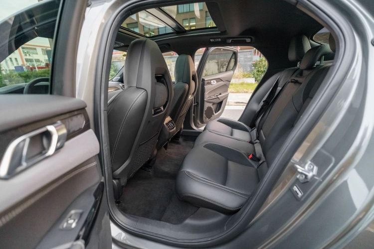 领克03 2021款 2.0TD 自动劲 冠军版中控内饰7007