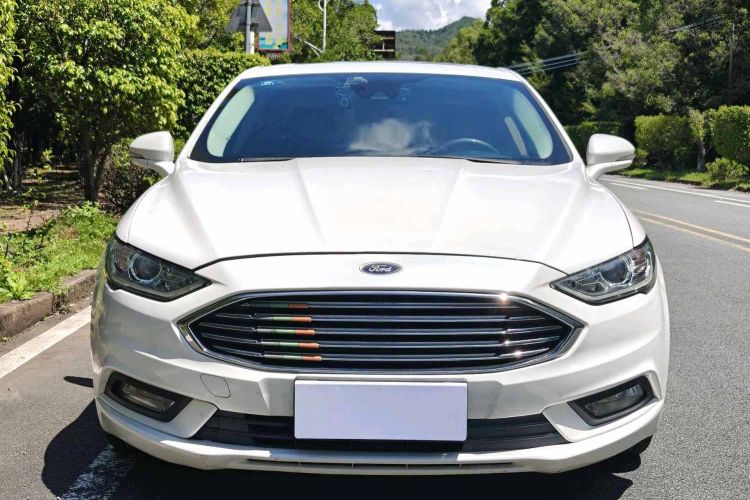 福特 蒙迪欧 2017款 EcoBoost 180 时尚型车身外观6005