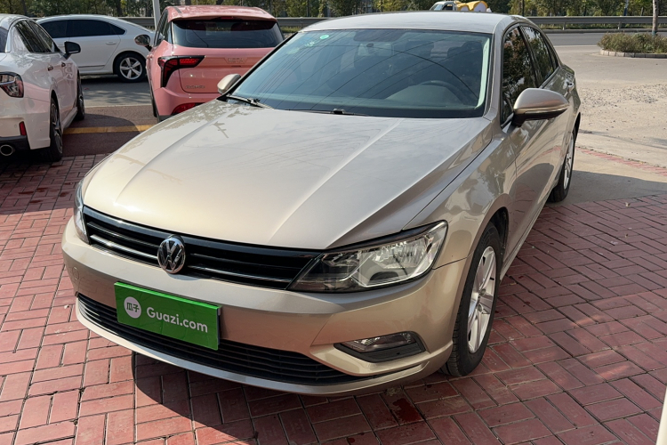 大众 凌渡 2015款 230TSI DSG风尚版车身外观1