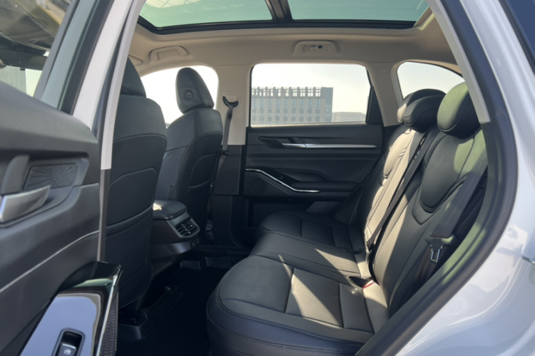 哈弗H6 2022款 第三代 1.5T 自动两驱Max中控内饰7002