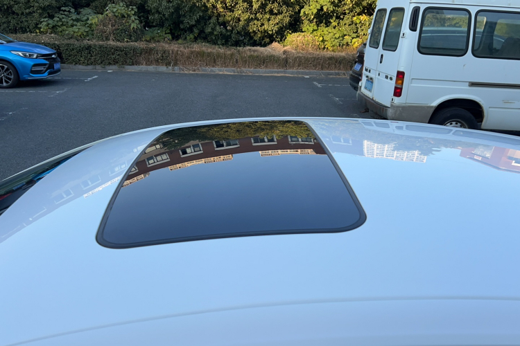 别克 君威 2019款 20T 精英型 国VI局部细节57