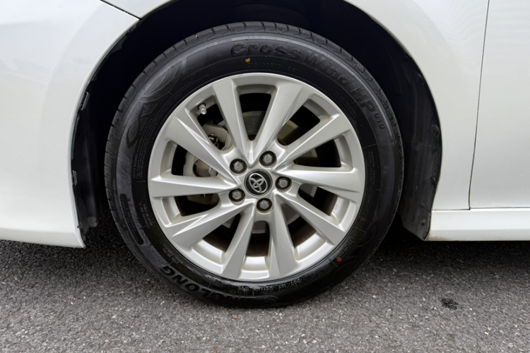 丰田 凯美瑞 2021款 2.0G 豪华版车身外观6008