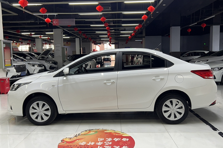 丰田 YARiS L 致享 2020款 1.5L CVT领先版车身外观6001