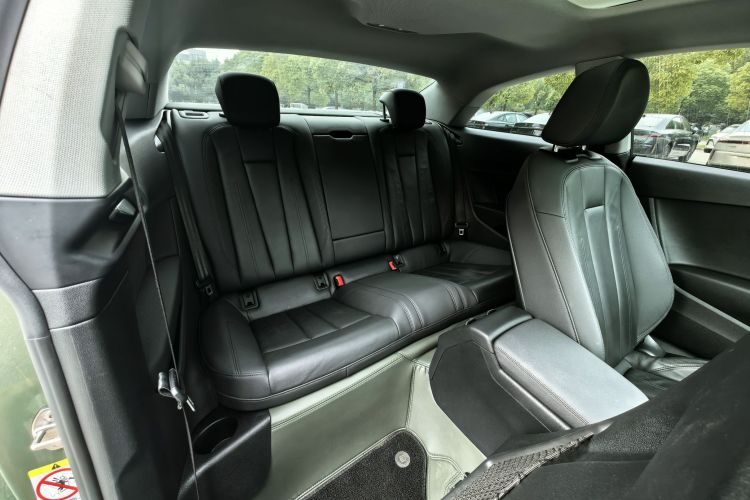 奥迪A5 2021款 Coupe 40 TFSI 时尚动感型车身外观6010