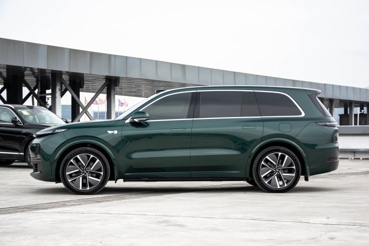 理想汽车 理想L9 2024款 Ultra车身外观6008