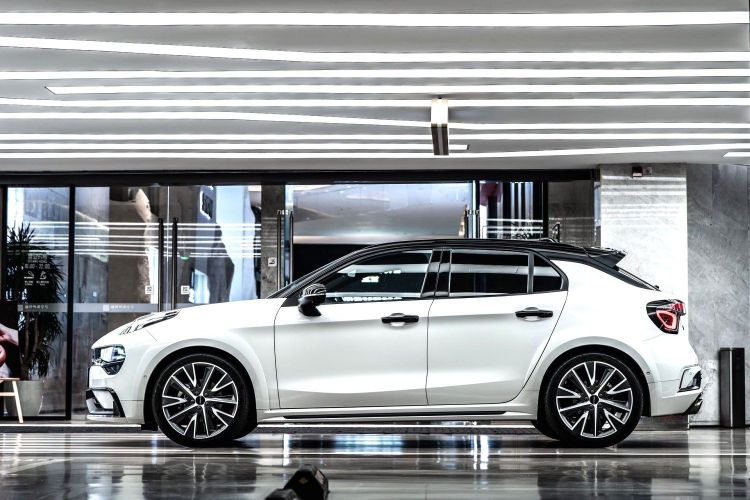 领克02 Hatchback 2022款 2.0TD Pro车身外观6004