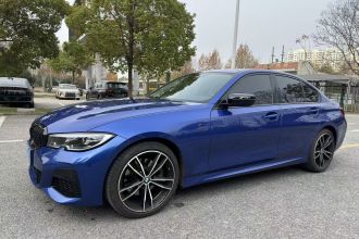 宝马3系 2021款 330i M运动曜夜套装