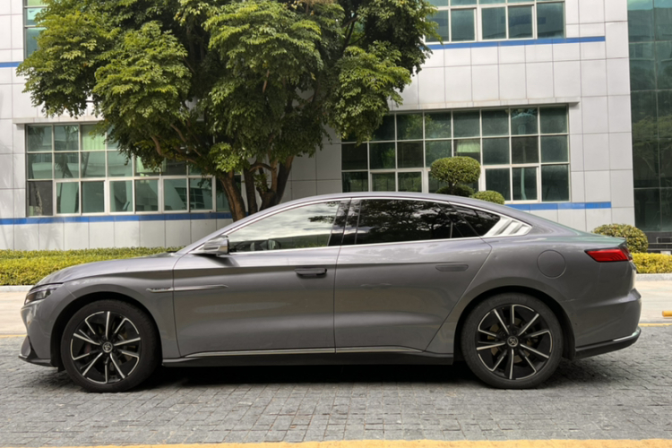 比亚迪 汉 2020款 EV 四驱高性能版旗舰型车身外观6005