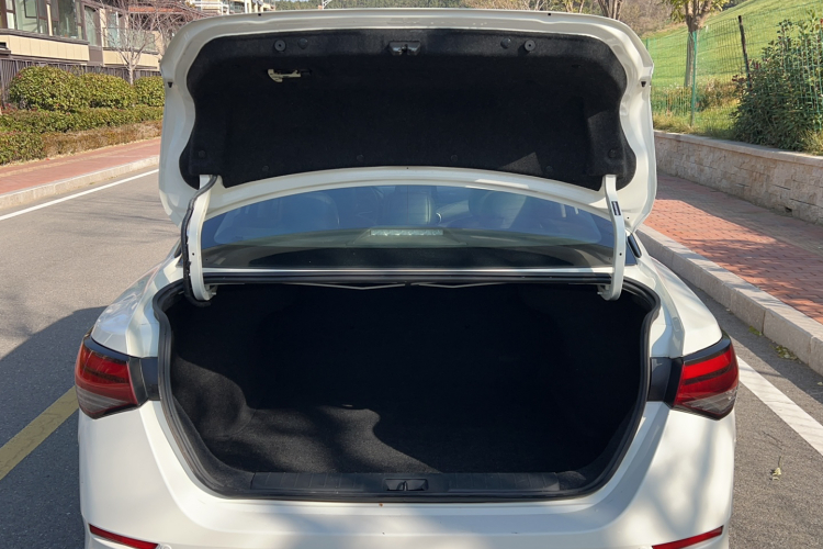 日产 轩逸 2021款 1.6L XL CVT悦享版局部细节23