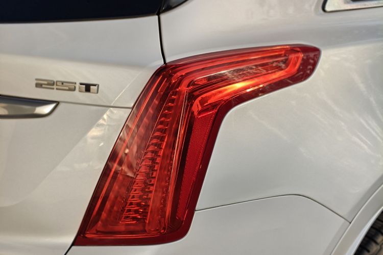 凯迪拉克XT5 2018款 25T 豪华型车身外观6008