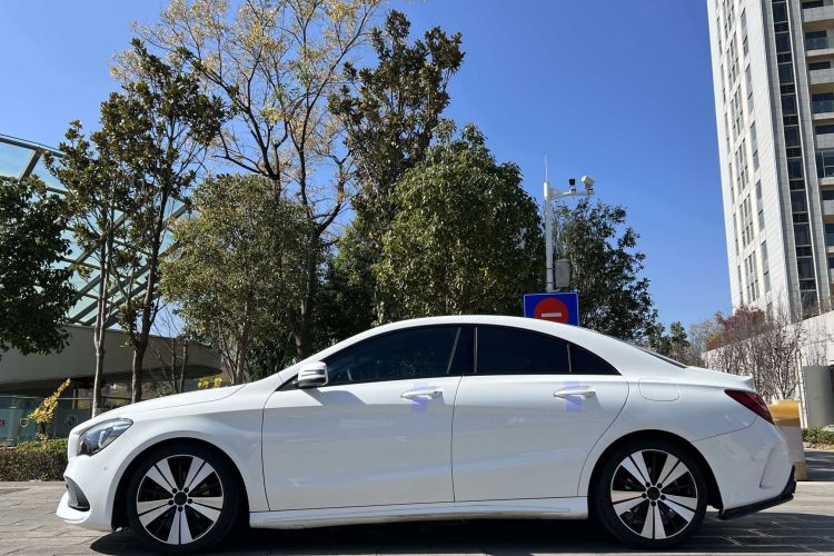 奔驰CLA 2019款 CLA 200 时尚型车身外观6006