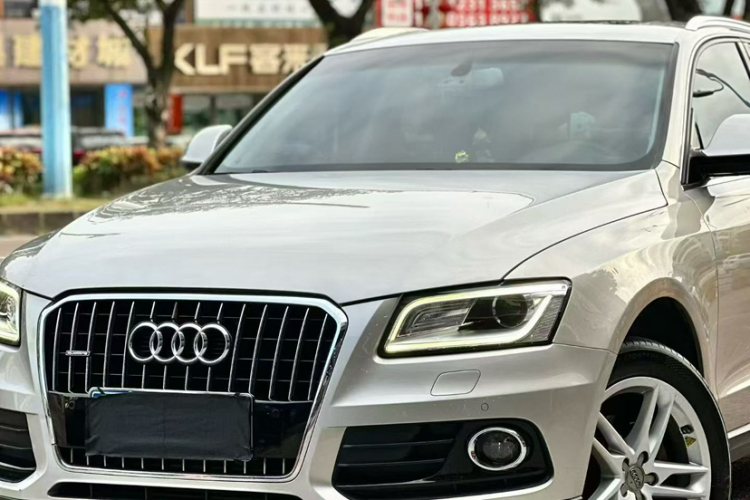 奥迪Q5 2017款 40 TFSI 技术型车身外观6002