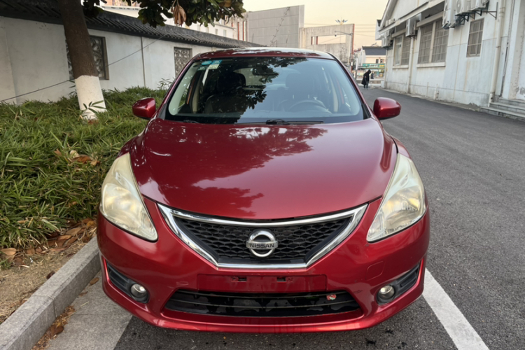 日产 骐达TIIDA 2011款 1.6L CVT智能型车身外观6003