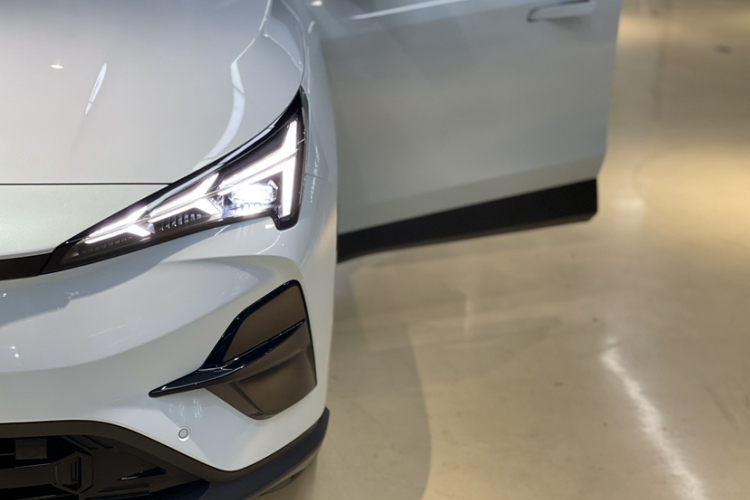 ARCFOX极狐 极狐 阿尔法T5(ARCFOX αT5) 2025款 520 MAX局部细节36