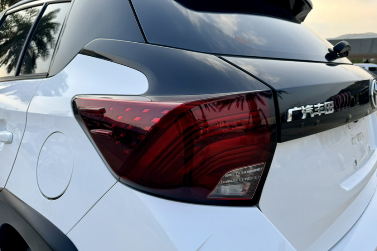 丰田 YARiS L 致炫 2020款 致炫X 1.5L CVT领先版车身外观6010