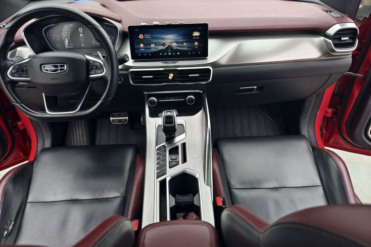 吉利汽车 缤越 2019款 运动款 260T DCT游侠 国VI中控内饰7003