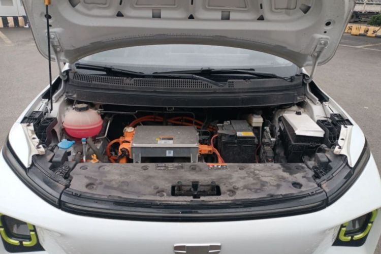 吉利几何E萤火虫 2022款 320KM 乖巧虎 4座局部细节24