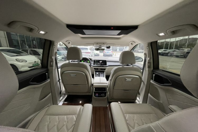 大众 威然 2022款 380TSI 尊贵版中控内饰7004