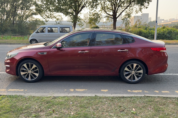 起亚K5 2016款 2.0L 自动LUX车身外观6005