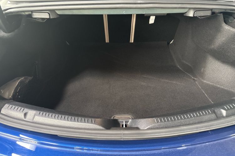 奔驰E级(进口) 2021款 E 260 轿跑车局部细节23