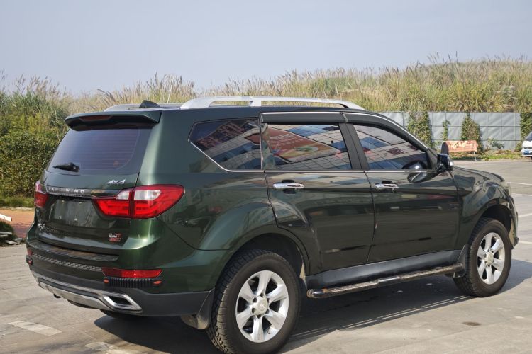 陆风X8 2017款 2.0T 汽油4X4豪华型车身外观6004