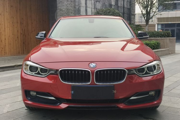 宝马3系 2015款 316i 运动设计套装车身外观6001