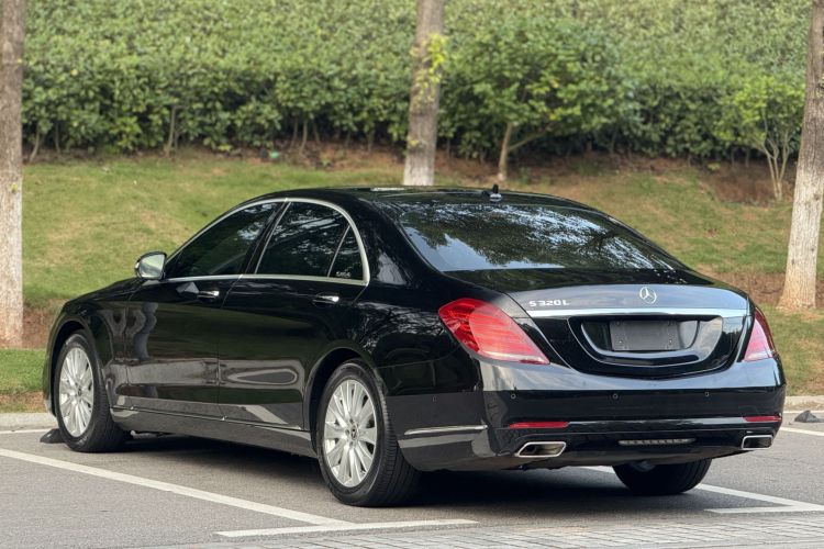 奔驰S级 2017款 S 320 L 商务型车身外观6003