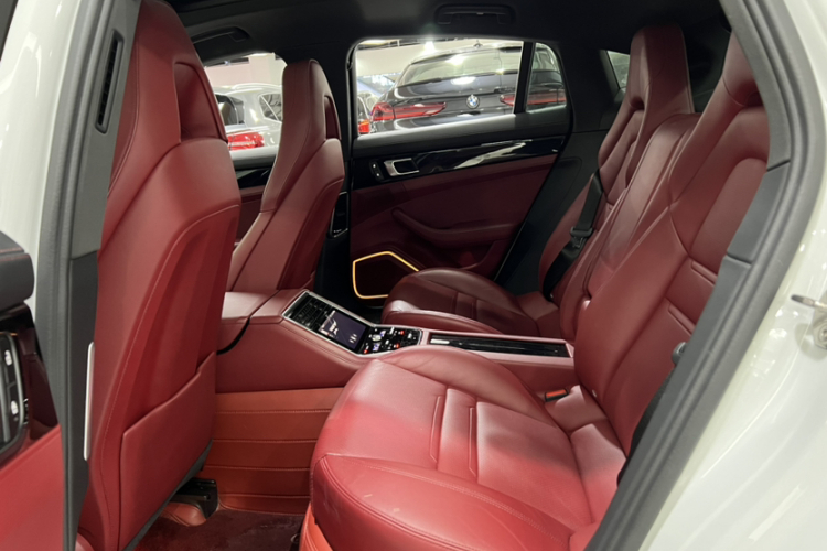 保时捷 2023款 Panamera 2.9T中控内饰7005
