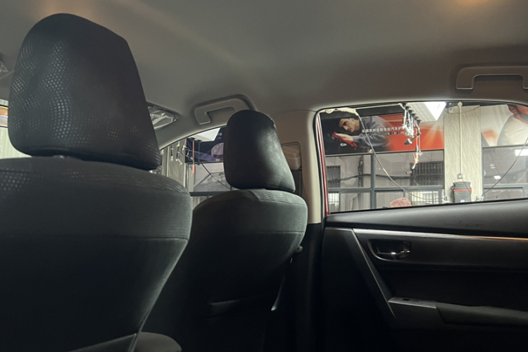 丰田 卡罗拉 2014款 1.6L CVT GL车身外观6005