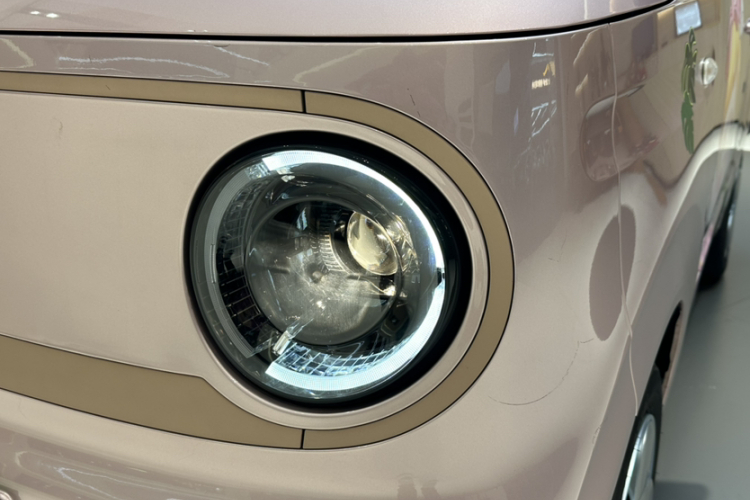 吉利银河 2024款 熊猫mini 200km 耐力熊车身外观6001