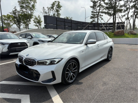 宝马3系 2024款 325Li M运动套装