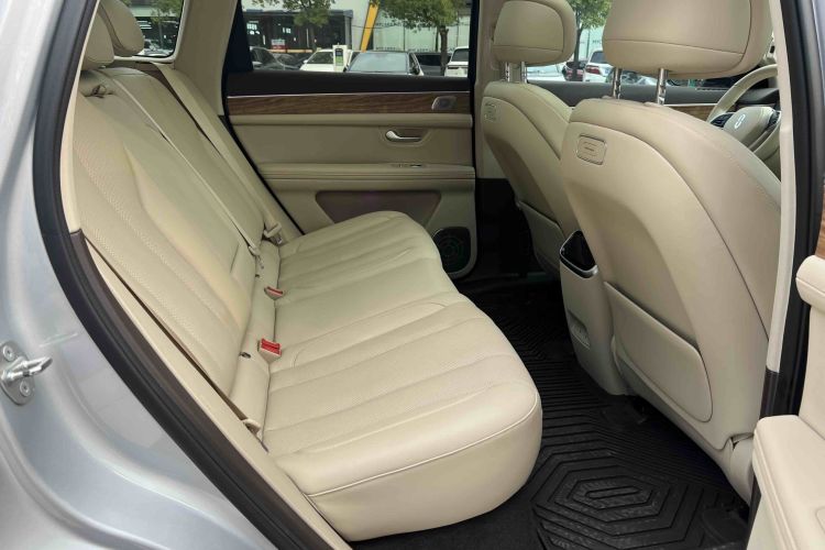 鸿蒙智行 问界M7 2024款 1.5T 后驱Plus版 5座中控内饰7004