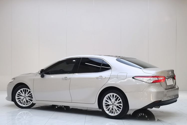 丰田 凯美瑞 2019款 2.5G 豪华版 国VI车身外观6006