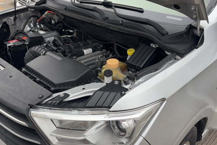 五菱汽车 五菱宏光 2019款 1.5L S舒适型国VI LAR局部细节9009