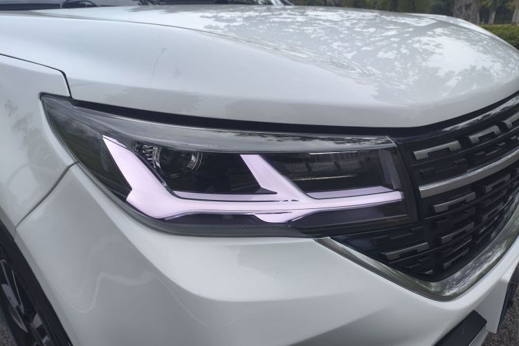 东风风行 风行T5 2022款 盛世款 1.6L 手动筑梦版五座车身外观6007