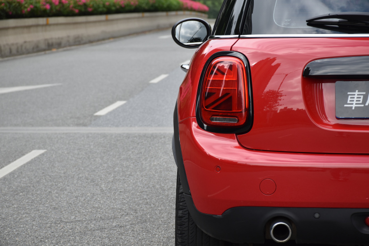 MINI 2019款 1.5T COOPER 经典派 五门版车身外观6004