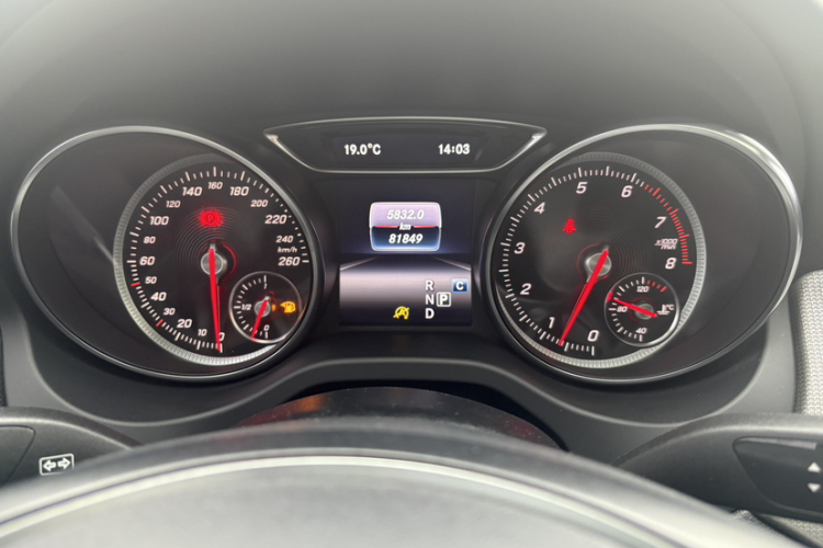 奔驰CLA 2018款 CLA 200 时尚型中控内饰15