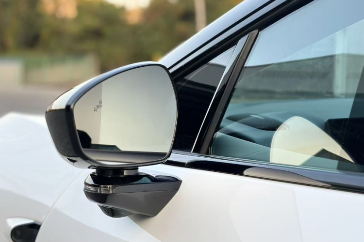 小鹏P7+ 2024款 超长续航 Max中控内饰7004