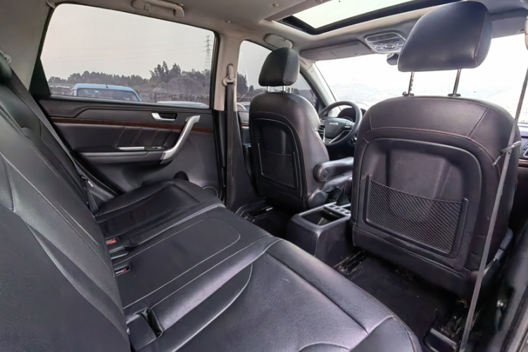 哈弗H6 2013款 运动版 1.5T 手动两驱精英型中控内饰7002