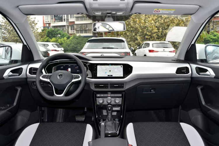 大众 探影 2023款 200TSI DSG 悦智联版中控内饰7001