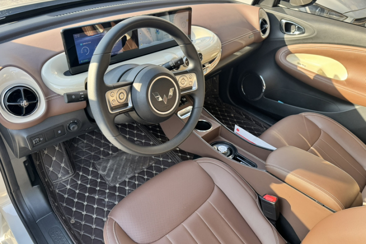 五菱汽车 五菱缤果 2024款 333km 悦享款中控内饰7003