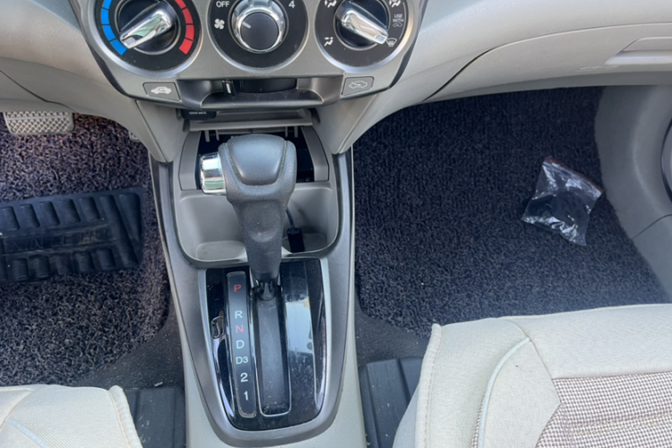 本田 锋范经典 2012款 1.5L 自动精英版局部细节18