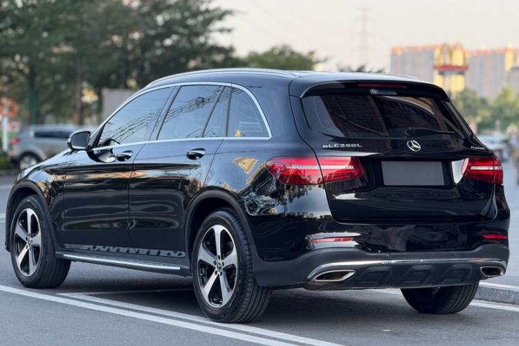 奔驰GLC 2019款 改款 GLC 260 L 4MATIC 豪华型车身外观6005