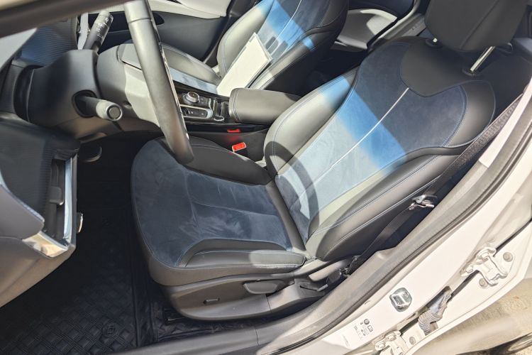 别克 微蓝6 2020款 插电混动 互联智慧型中控内饰7003