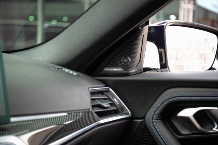 宝马M2 2023款 M2中控内饰7004